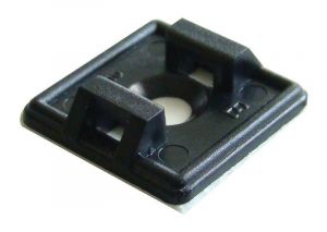 Talpă autoadezivă pt.faşete,2 direcţii de introducere,neagră 18,7×18,7mm, d=4,4mm,PA6.6