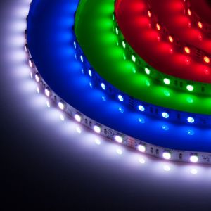 Banda Led 14.4W/m 60Led 24VDC IP54 RGBW