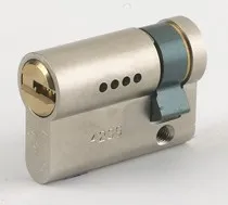 Semicilindru Mul-T-Lock Interactiv Plus