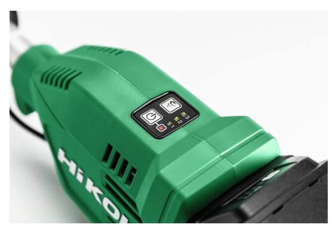 Trimmer pentru iarbă CG18DAW4Z
